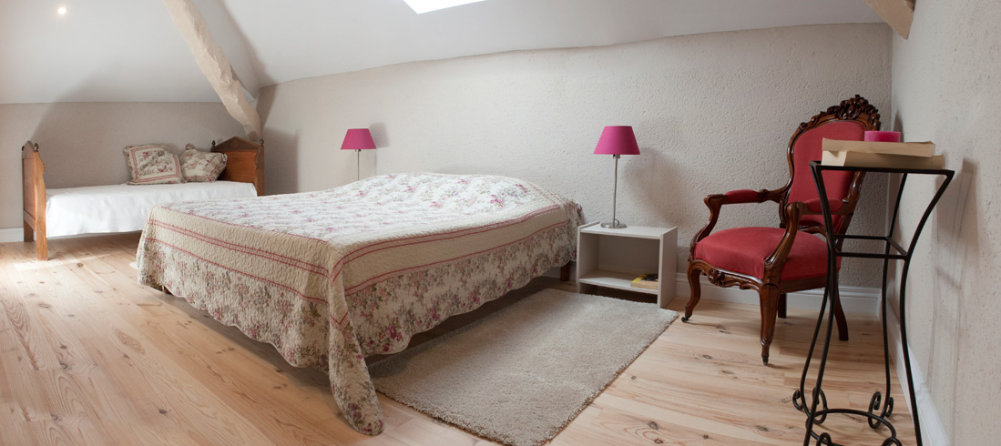 Location gîte avec piscine près de Montcuq